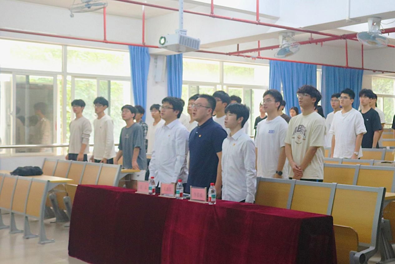 化工与材料学院开展主题团课